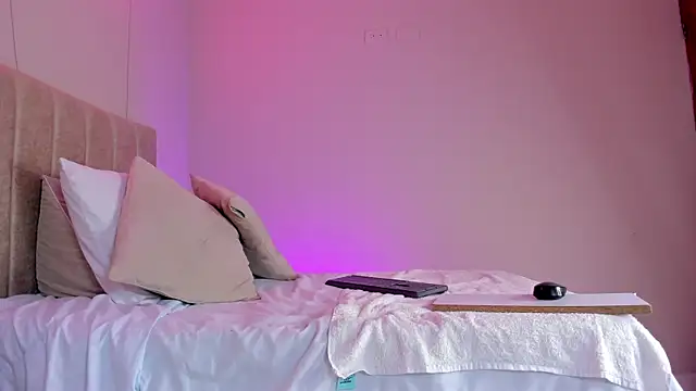 Snapshot of _angela_x chatting on January 2025 11:37:02 AM angela x online show from January 2025 11:37:02 AM