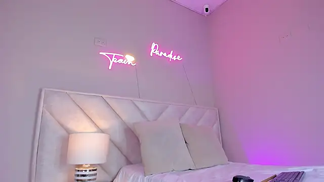 Snapshot of _angela_x chatting on February 2025 11:52:01 AM angela x online show from February 2025 11:52:01 AM