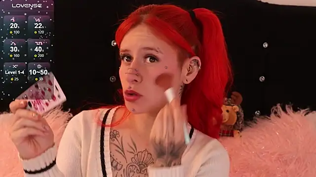 Daarlene online show from February 2025 07:41:01 PM