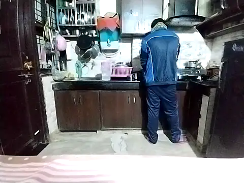 bigvorn6 online show from November 2025 02:28:02 AM