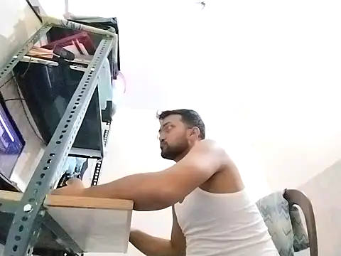 bigvorn6 online show from March 2026 03:34:02 PM