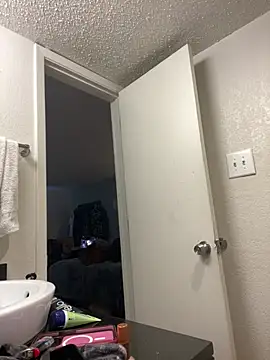 Snapshot of PrettyGal_Tingz chatting on January 2025 02:55:01 PM PrettyGal Tingz online show from January 2025 02:55:01 PM