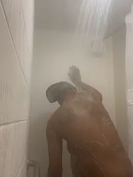 Snapshot of PrettyGal_Tingz chatting on February 2025 06:03:01 AM PrettyGal Tingz online show from February 2025 06:03:01 AM