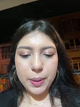 Snapshot of Maii_chan chatting on January 2025 01:00:01 AM Maii chan online show from January 2025 01:00:01 AM