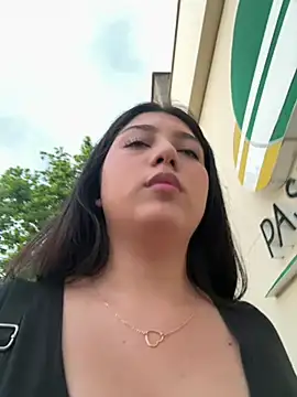 Snapshot of Maii_chan chatting on January 2025 10:59:01 PM Maii chan online show from January 2025 10:59:01 PM