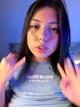 Snapshot of Maii_chan chatting on October 2025 06:01:02 AM Maii chan online show from October 2025 06:01:02 AM