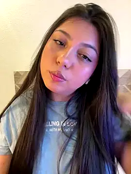 Snapshot of Maii_chan chatting on November 2025 06:23:01 AM Maii chan online show from November 2025 06:23:01 AM