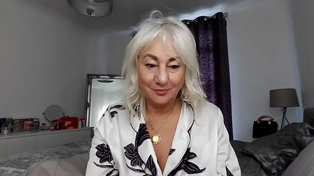 TanyaTaylor45 online show from February 2026 09:34:01 AM