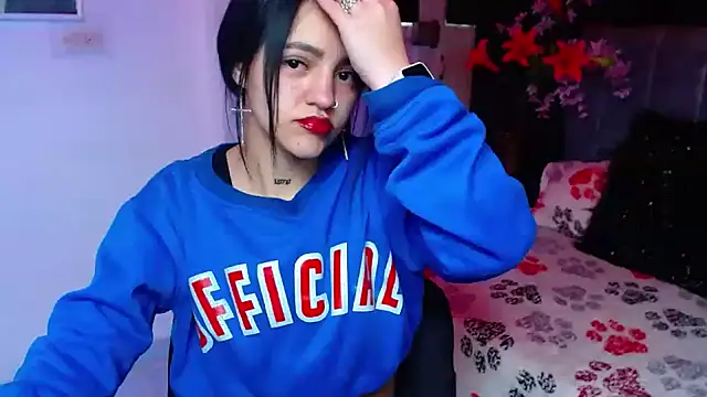 Violettasquirt online show from December 2025 02:46:01 PM