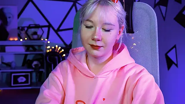 NancyMartinez online show from February 2025 05:13:01 AM