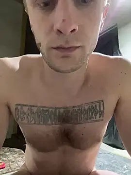 Snapshot of red_red00 chatting on February 2026 03:05:02 PM red red00 online show from February 2026 03:05:02 PM