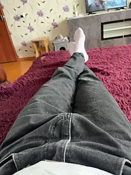 Snapshot of red_red00 chatting on February 2026 09:40:01 AM red red00 online show from February 2026 09:40:01 AM