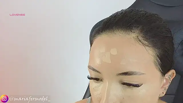 Mariafer05 online show from March 2025 05:08:02 PM