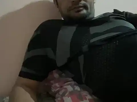 NiceBoy9099 online show from January 2026 05:07:01 PM