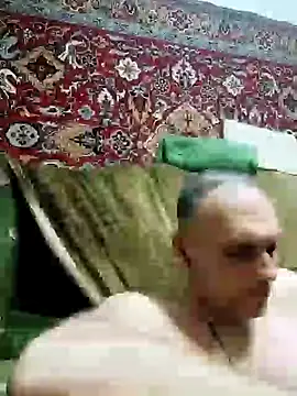 Snapshot of Pineapple04 chatting on January 2025 08:31:01 AM Pineapple04 online show from January 2025 08:31:01 AM