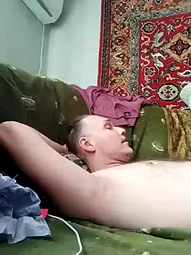 Snapshot of Pineapple04 chatting on February 2025 08:20:01 AM Pineapple04 online show from February 2025 08:20:01 AM