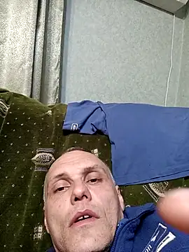 Snapshot of Pineapple04 chatting on October 2025 06:48:01 PM Pineapple04 online show from October 2025 06:48:01 PM