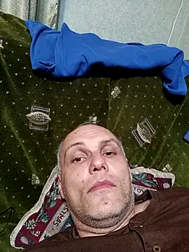 Snapshot of Pineapple04 chatting on October 2025 07:25:02 PM Pineapple04 online show from October 2025 07:25:02 PM