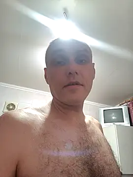 Snapshot of Pineapple04 chatting on December 2025 06:34:01 PM Pineapple04 online show from December 2025 06:34:01 PM