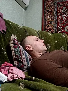 Snapshot of Pineapple04 chatting on December 2025 04:03:01 PM Pineapple04 online show from December 2025 04:03:01 PM