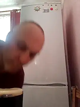 Snapshot of Pineapple04 chatting on February 2026 08:24:02 AM Pineapple04 online show from February 2026 08:24:02 AM