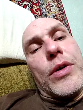 Snapshot of Pineapple04 chatting on February 2026 04:24:02 PM Pineapple04 online show from February 2026 04:24:02 PM