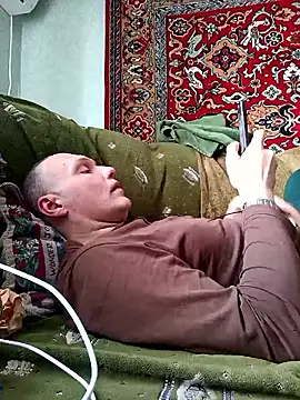 Snapshot of Pineapple04 chatting on February 2026 12:31:01 PM Pineapple04 online show from February 2026 12:31:01 PM