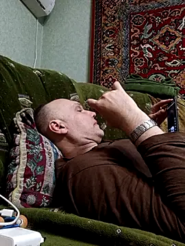 Snapshot of Pineapple04 chatting on February 2026 05:57:02 PM Pineapple04 online show from February 2026 05:57:02 PM