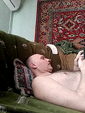 Snapshot of Pineapple04 chatting on March 2026 05:57:01 AM Pineapple04 online show from March 2026 05:57:01 AM