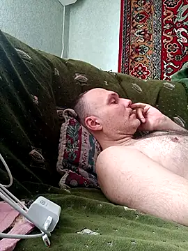 Snapshot of Pineapple04 chatting on March 2026 06:07:01 AM Pineapple04 online show from March 2026 06:07:01 AM