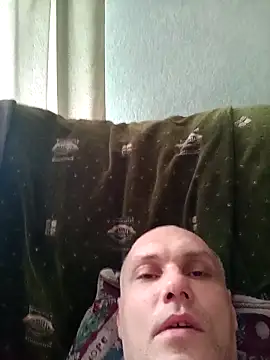 Snapshot of Pineapple04 chatting on April 2026 06:11:02 AM Pineapple04 online show from April 2026 06:11:02 AM