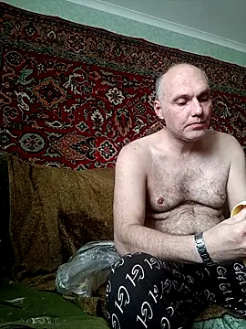 Pineapple04 online show from May 2026 10:36:01 AM