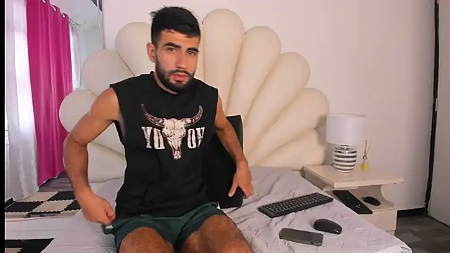 Snapshot of Ethan__Walker chatting on January 2025 03:19:01 PM Ethan Walker online show from January 2025 03:19:01 PM