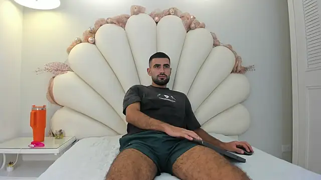 Snapshot of Ethan__Walker chatting on December 2025 12:10:02 PM Ethan Walker online show from December 2025 12:10:02 PM