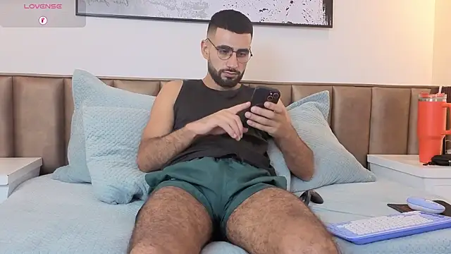 Ethan  Walker online show from March 2026 08:31:01 PM