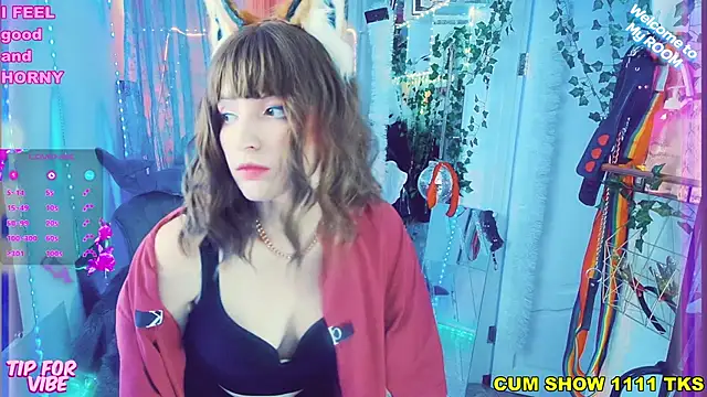 Snapshot of Toxic_Ellies chatting on January 2025 01:36:02 PM Toxic Ellies online show from January 2025 01:36:02 PM