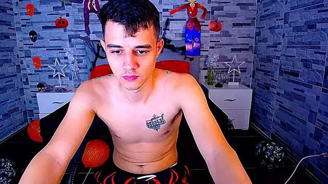 Snapshot of ADAM_HOT chatting on October 2025 08:53:02 PM ADAM HOT online show from October 2025 08:53:02 PM