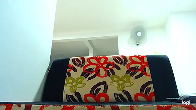 Snapshot of ADAM_HOT chatting on November 2025 10:43:02 PM ADAM HOT online show from November 2025 10:43:02 PM