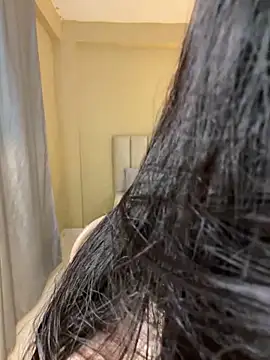 Snapshot of Mavi_Coless chatting on October 2025 12:53:01 AM Mavi Coless online show from October 2025 12:53:01 AM