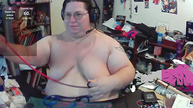 Snapshot of ShibariTurtleDuck chatting on June 2026 12:48:01 PM ShibariTurtleDuck online show from June 2026 12:48:01 PM