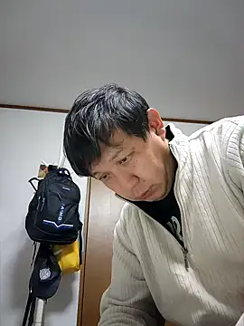 Snapshot of 07YUKIO chatting on December 2025 08:40:02 AM 07YUKIO online show from December 2025 08:40:02 AM