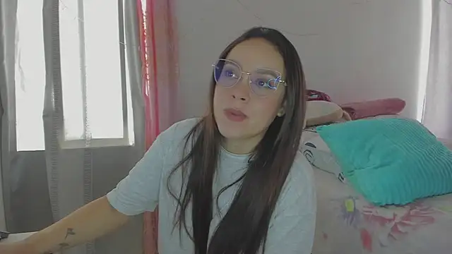 HARLEYNAPIER online show from June 2026 08:20:02 PM