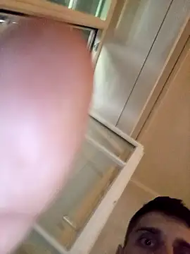 Xtremem00d online show from September 2025 12:29:01 PM