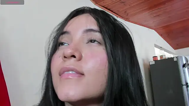 Snapshot of Cuty_sexy_hot chatting on June 2026 02:33:01 PM Cuty sexy hot online show from June 2026 02:33:01 PM