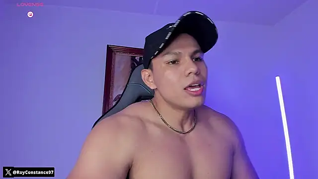 Snapshot of RoyConstance chatting on November 2025 06:41:02 AM RoyConstance online show from November 2025 06:41:02 AM