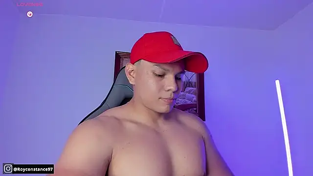 Snapshot of RoyConstance chatting on November 2025 03:42:02 AM RoyConstance online show from November 2025 03:42:02 AM