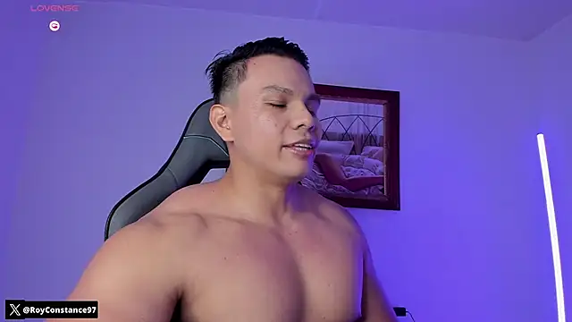 Snapshot of RoyConstance chatting on January 2026 03:09:02 AM RoyConstance online show from January 2026 03:09:02 AM