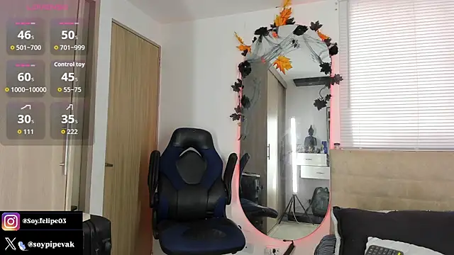 soyander03  online show from October 2025 11:47:01 AM