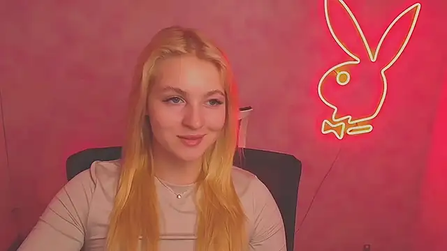 Milka kiss  online show from March 2025 04:22:02 PM