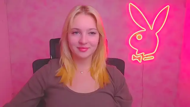 Milka kiss  online show from October 2025 05:41:02 AM